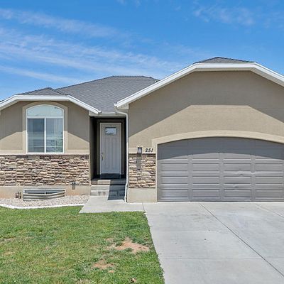 251 W 125 N, Clearfield, UT 84015