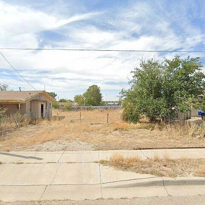 2513 Oregon St, Carlsbad, NM 88220