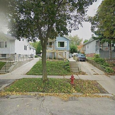 2546 S Austin St, Milwaukee, WI 53207