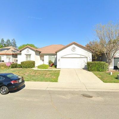 2560 Honeysuckle Dr, Lincoln, CA 95648