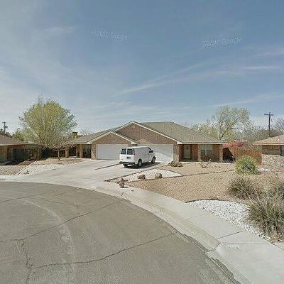 3020 Alhambra Dr, Roswell, NM 88201