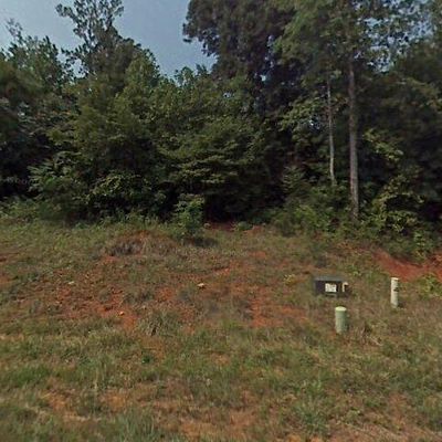 3023 Little Creek Rd, Thomasville, NC 27360