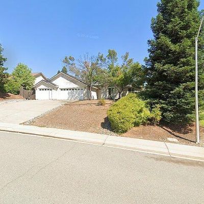 3055 Avington Way, Shasta Lake, CA 96019