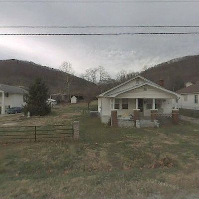 309 E Prospect St, La Follette, TN 37766