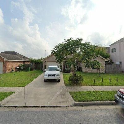 3100 Westwind Dr, Brownsville, TX 78526