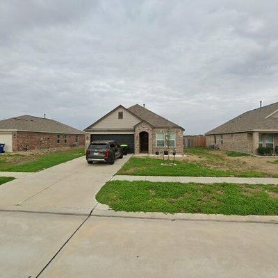 3110 Crestone Dr, Rosenberg, TX 77471