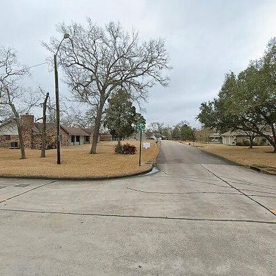 312 S Nugent St, La Porte, TX 77571