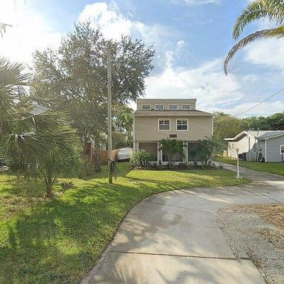 313 Crystal Beach Ave, Crystal Beach, FL 34681