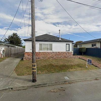 3153 Nevada St, Eureka, CA 95503