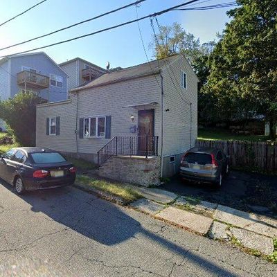 318 Caldwell Ave, Paterson, NJ 07501