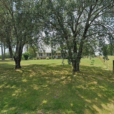 3172 Salem Rd, Minor Hill, TN 38473