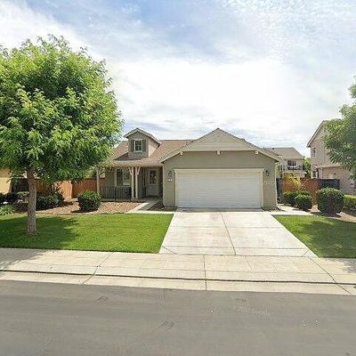 3177 Brickfield Ave, Tulare, CA 93274