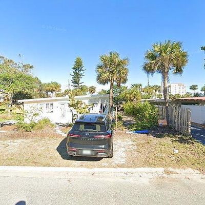 318 Azure Ln N, Cocoa Beach, FL 32931