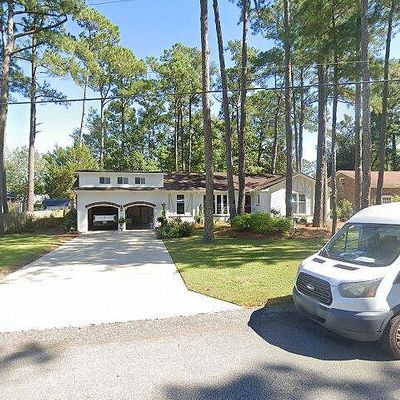 318 Blackbeard Rd W, Wilmington, NC 28409