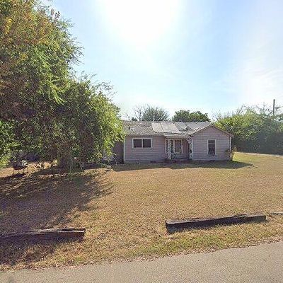 318 Terry St, Pittsburg, TX 75686