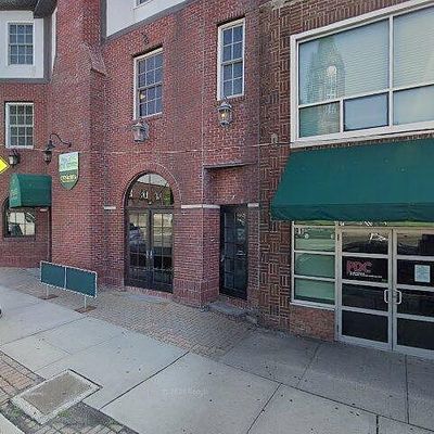 32 Pine St #1 B, Norwalk, CT 06854