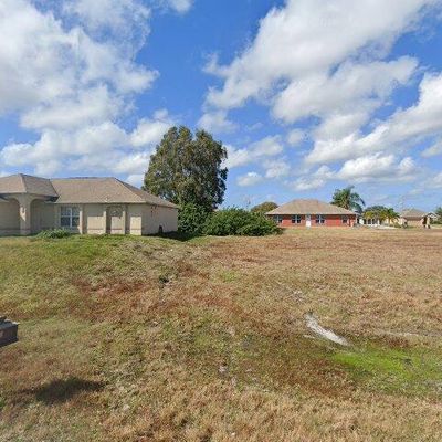 320 16th St, Cape Coral, FL 33993