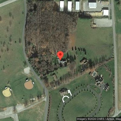 322 Stadium Dr, Somerset, PA 15501