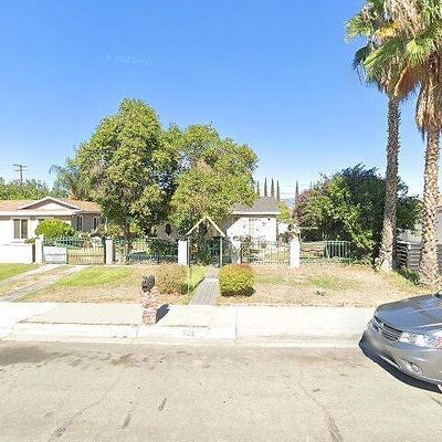 323 E Hanna St, Colton, CA 92324