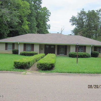 324 Lake Of Pines Dr, Jackson, MS 39206