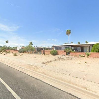 325 W Camino Del Sonador, Green Valley, AZ 85614