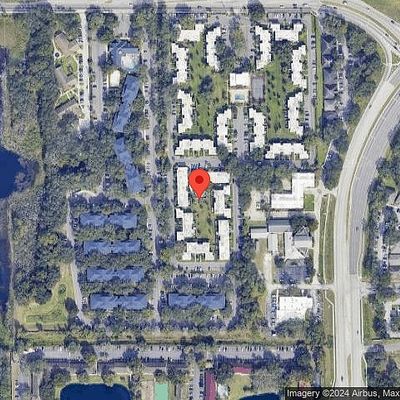 2860 Somerset Park Dr #203, Tampa, FL 33613