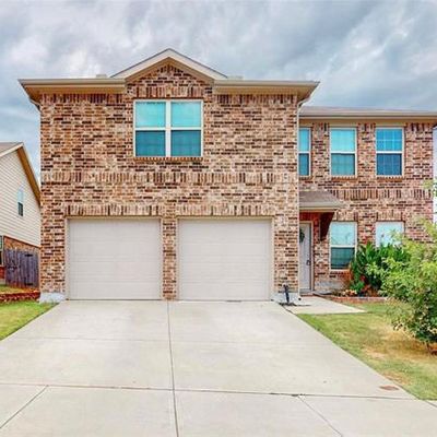 2933 Spotted Fawn Dr, Fort Worth, TX 76108