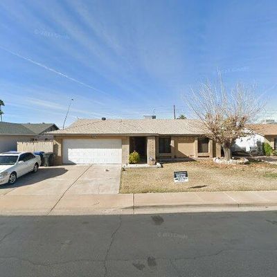 2936 S Mollera, Mesa, AZ 85210