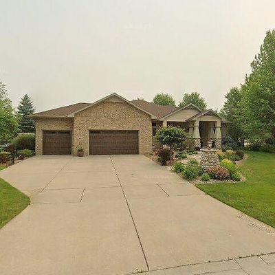 2944 Apple Ridge Ct, Green Bay, WI 54311