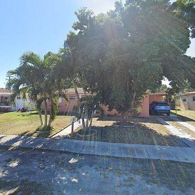 30 Nw 189 Th St, Miami, FL 33169