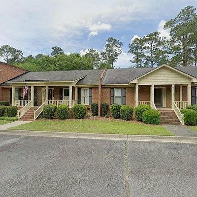 300 Floral Dr, Moultrie, GA 31768