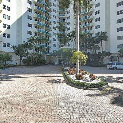 3001 S Ocean Dr #601, Hollywood, FL 33019