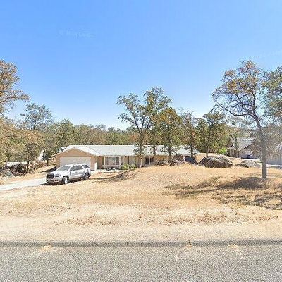 30035 Horseshoe Dr, Coarsegold, CA 93614