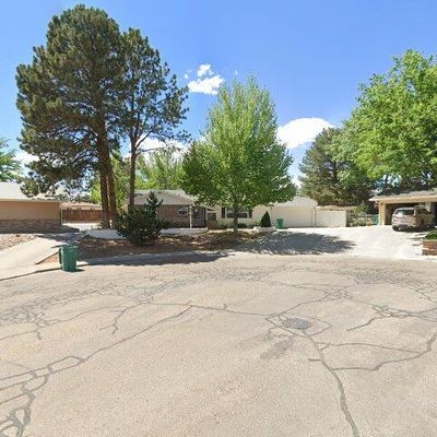 3005 Northwood Cir, Farmington, NM 87401