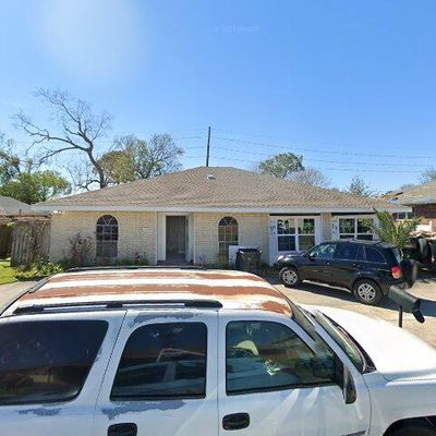 3509 Lake Trail Dr, Kenner, LA 70065