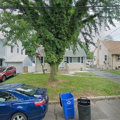 351 Albermarle St, Rahway, NJ 07065