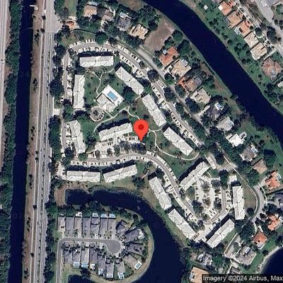 3520 Whitehall Dr #305, West Palm Beach, FL 33401