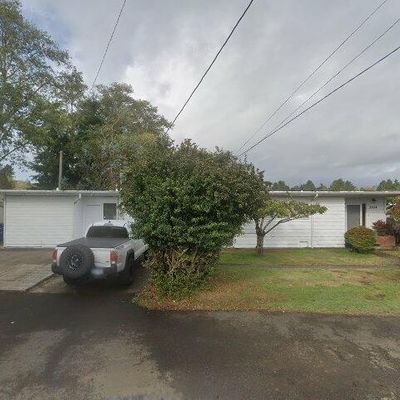 3524 Ne Yacht Ave, Lincoln City, OR 97367