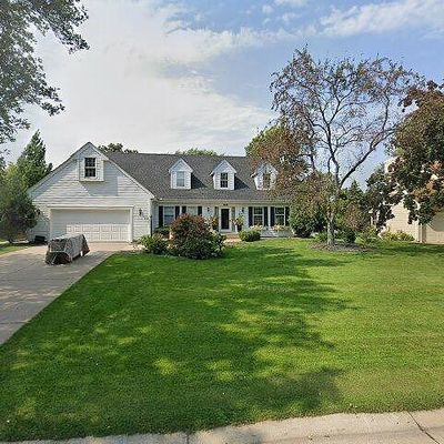 3536 Fairfax Ln, Saint Paul, MN 55129