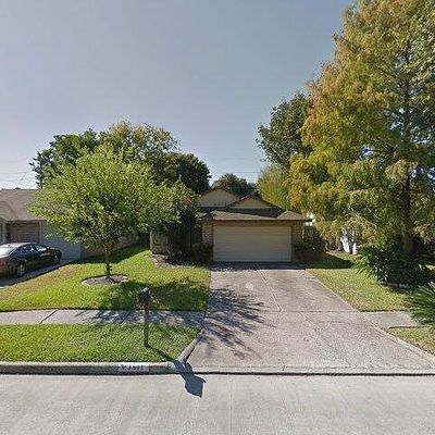 3611 Suttonford Dr, Houston, TX 77066