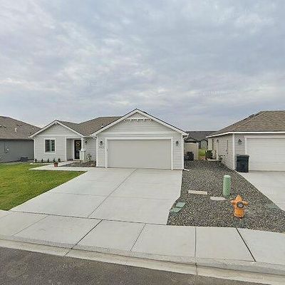 3612 Lakelse Ln, Pasco, WA 99301