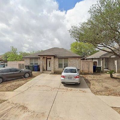 3621 Yorkshire St, Laredo, TX 78043