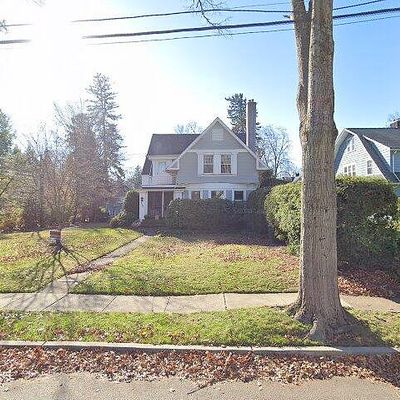 366 Evergreen Pl, Ridgewood, NJ 07450