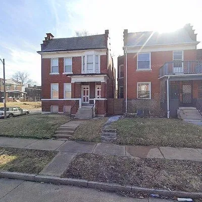 3800 Greer Ave, Saint Louis, MO 63107