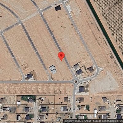 3807 N Pat Garrett Rd, Carlsbad, NM 88220