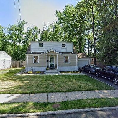 383 Douglas Rd, Roselle, NJ 07203