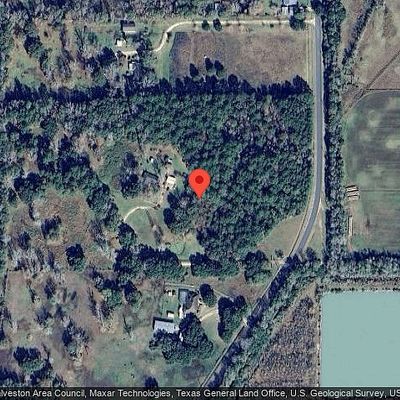 327 Wallace Rd, Hankamer, TX 77560