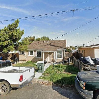 328 N Maple Ave, Manteca, CA 95336