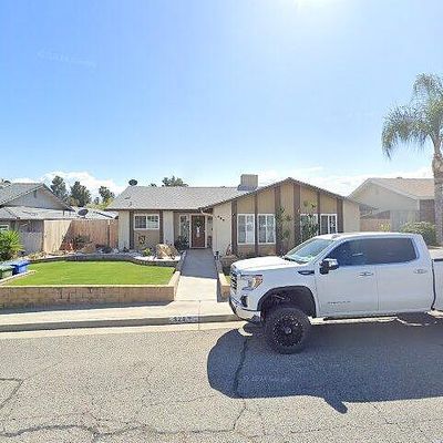 329 Maple Ave, Taft, CA 93268