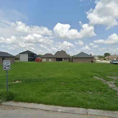 331 Brentwood Dr, Houma, LA 70360